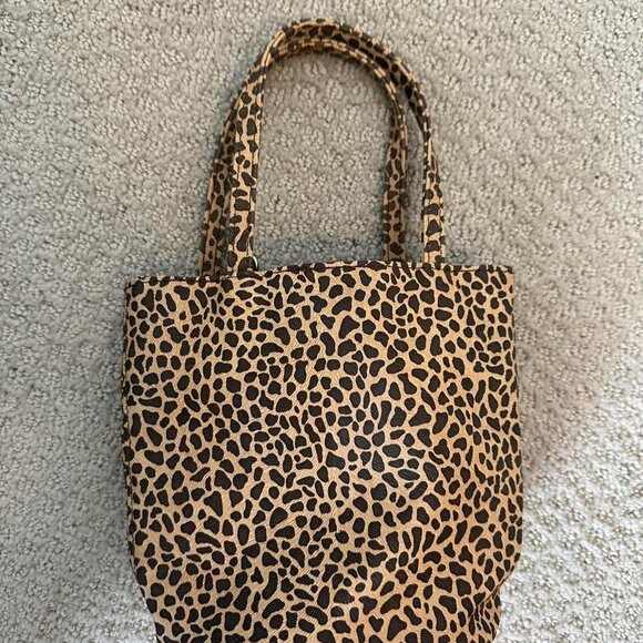 Brown And Tan Cheetah Print - Picture 2 of 4